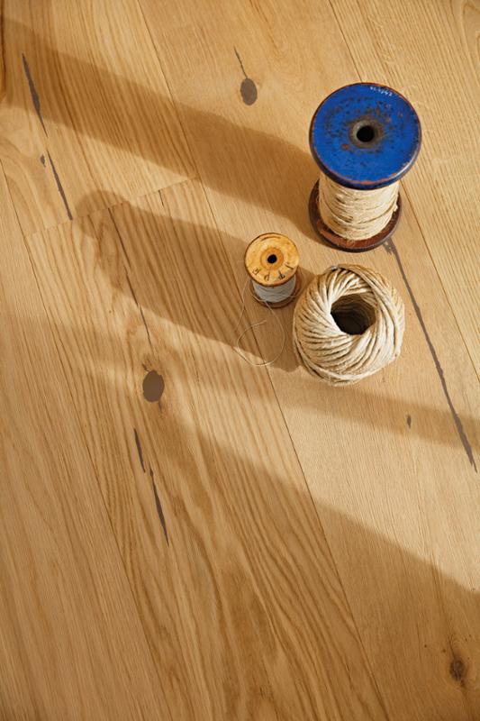 Parchet triplu stratificat , Boen ,Plank 138, Stejar soft brown ,incalzire in pardoseala, 2200x138x14/13.2xmm Parchet triplu stratificat , Boen ,Plank 138, Stejar soft brown ,incalzire in pardoseala, 2200x138x14/13.2xmm 1